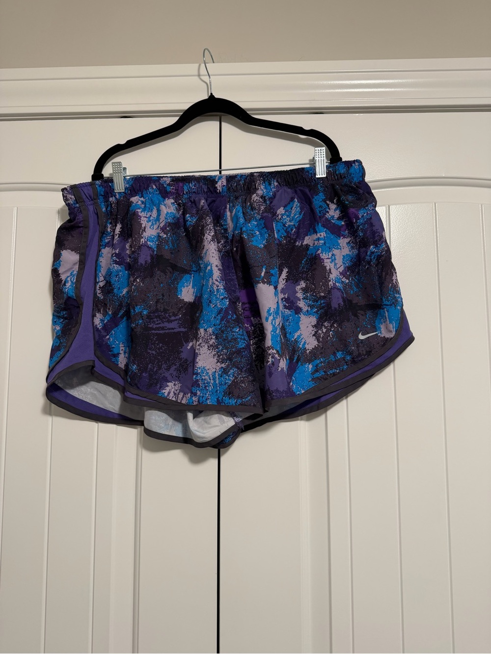 Nike Women’s Athletic Shorts in Purple and Blue Abstract Print